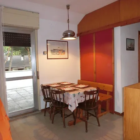 Daire Cozy With Swimming Pool Access *