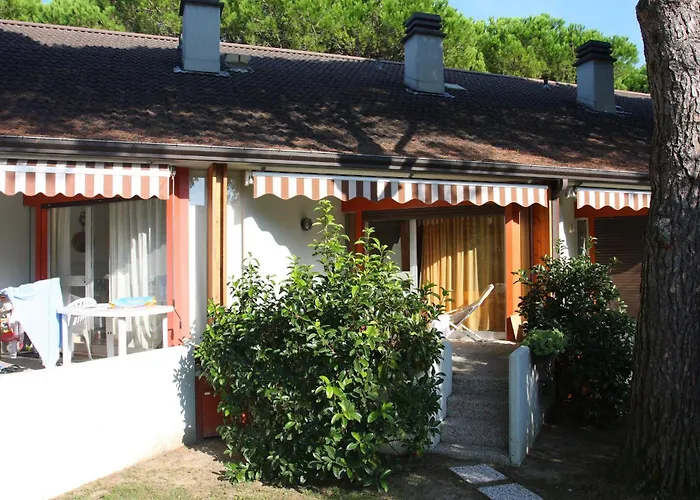 Cozy With Swimming Pool Access Appartamento Bibione